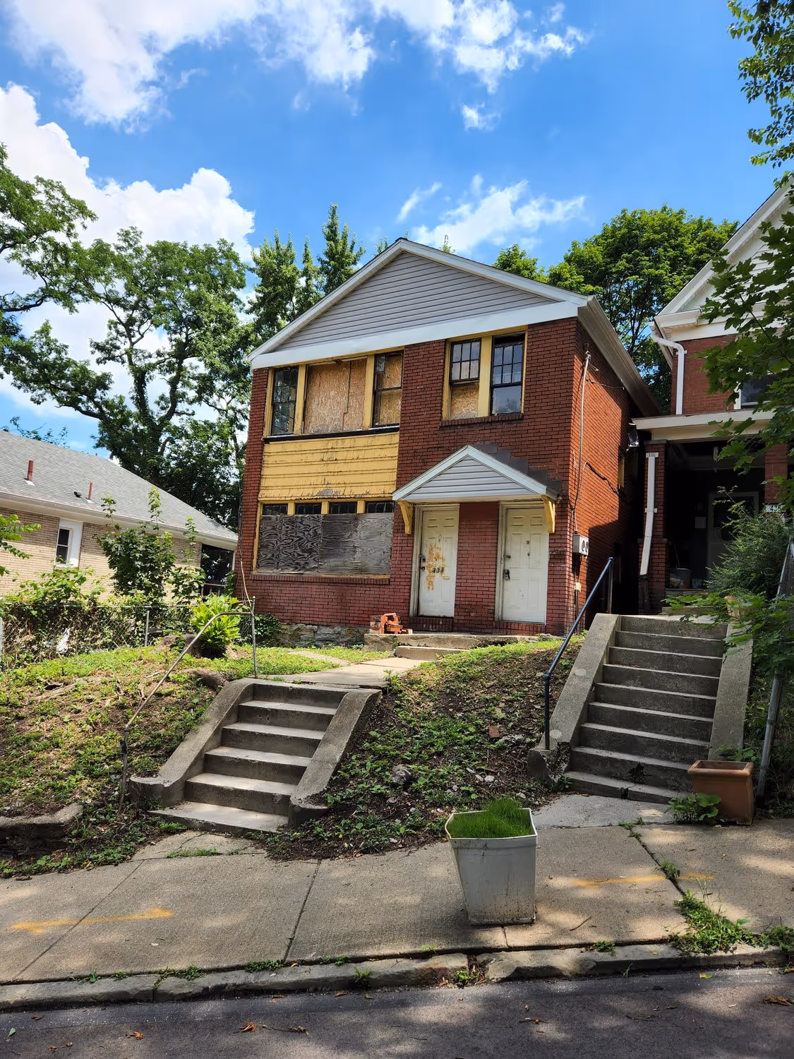 438 N. Fairmount before renovation